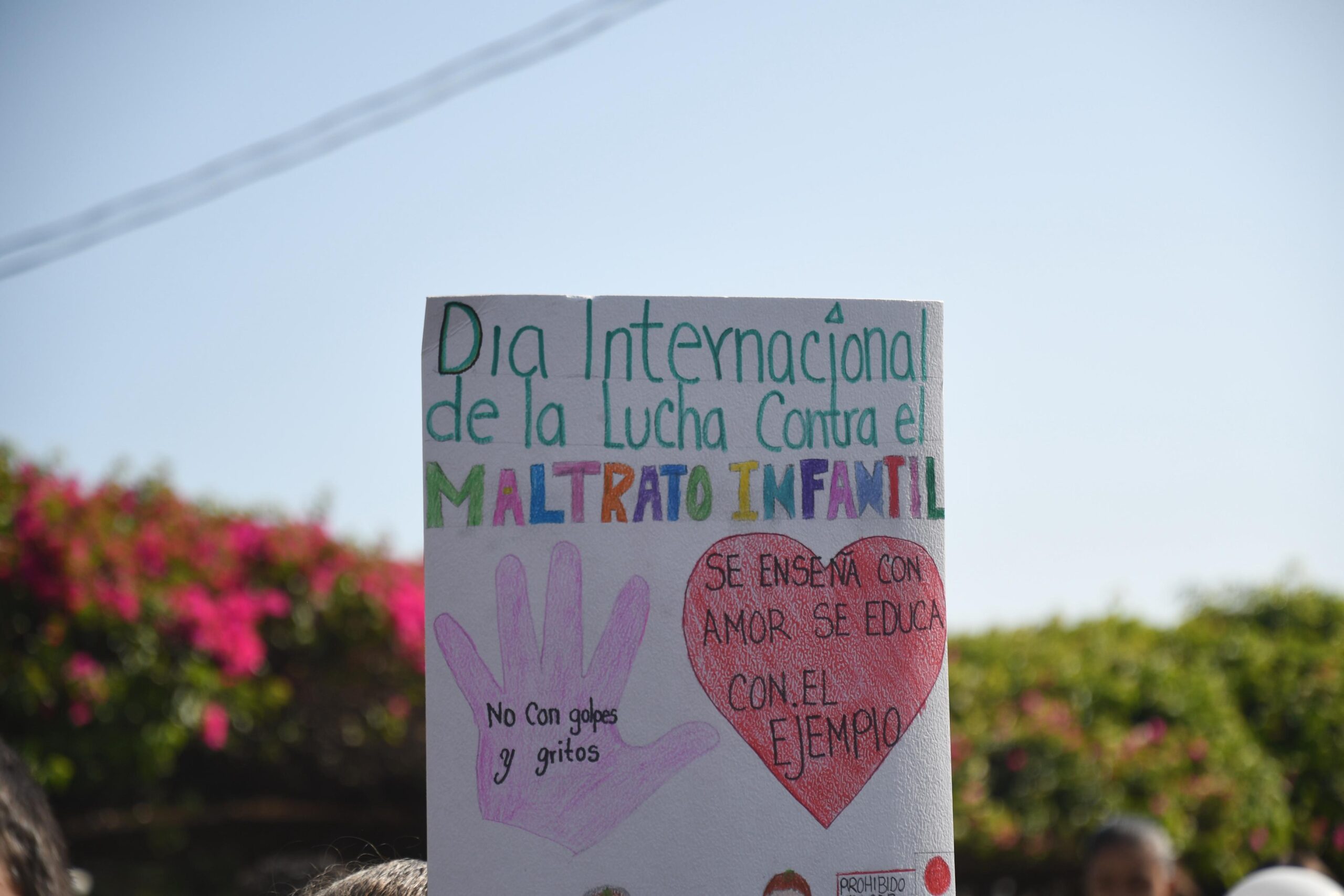 Yuriria: Estudiantes Lideran Marcha y Feria para Prevenir la Violencia y Construir la Paz en Guanajuato