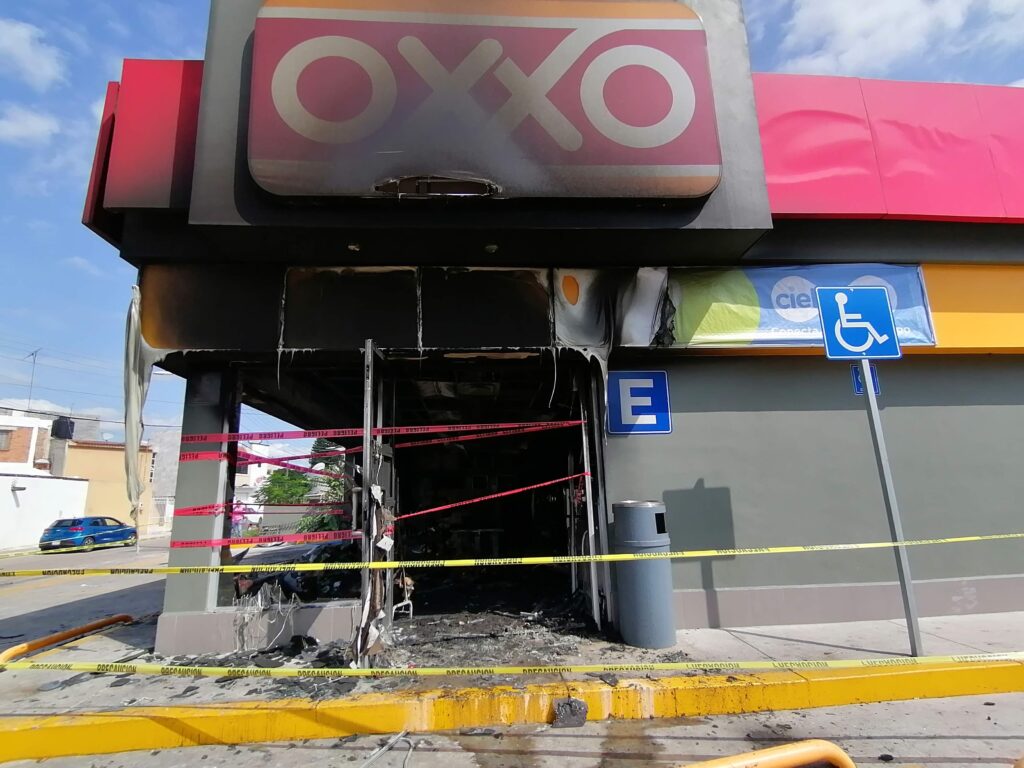 Incendio de oxxos ruta45newa