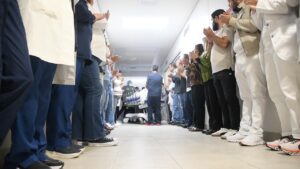 Joven de 19 años originario de Salvatierra dona órganos; traslado aéreo salva vidas en la Ciudad de México