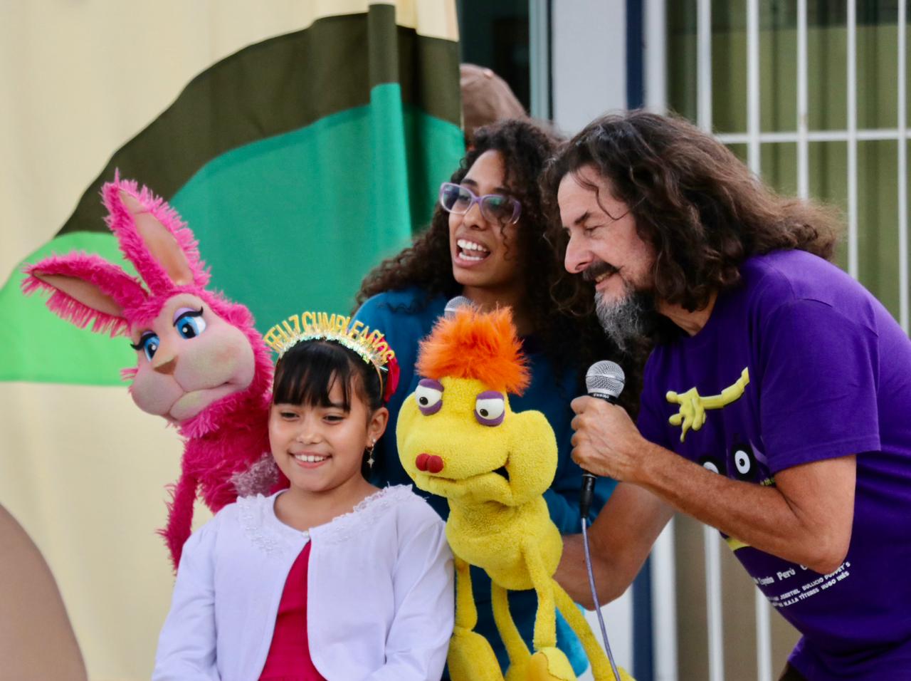 Festival de Títeres Bocón llena escenarios en Irapuato y enamora a más de mil familias