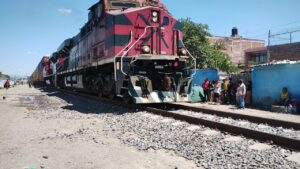 tren de pasajeros irapuato