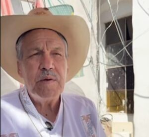 padre pistolas insiste en discurso misogino