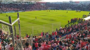 Días después de disturbios en el partido contra las Chivas, Club Irapuato condena violencia y advierte consecuencias