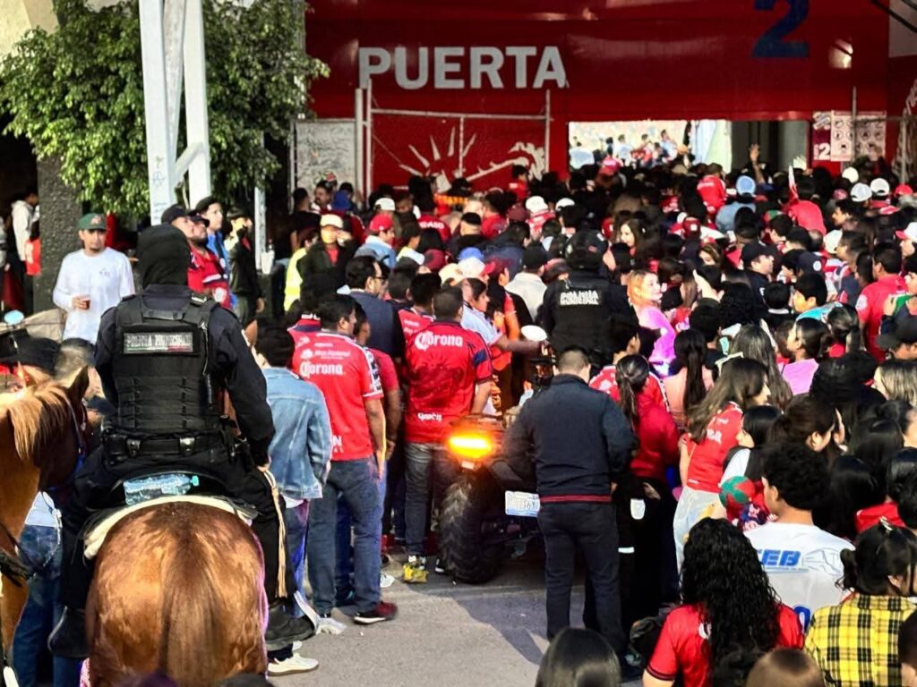 Multas y posible sanción de la FMF a la Trinca Fresera del Irapuato por sobreventa de boletos; Club Deportivo se defiende