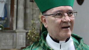 Guanajuato aprueba matrimonio igualitario; obispo advierte capricho y sumisión a "cultura de muerte"