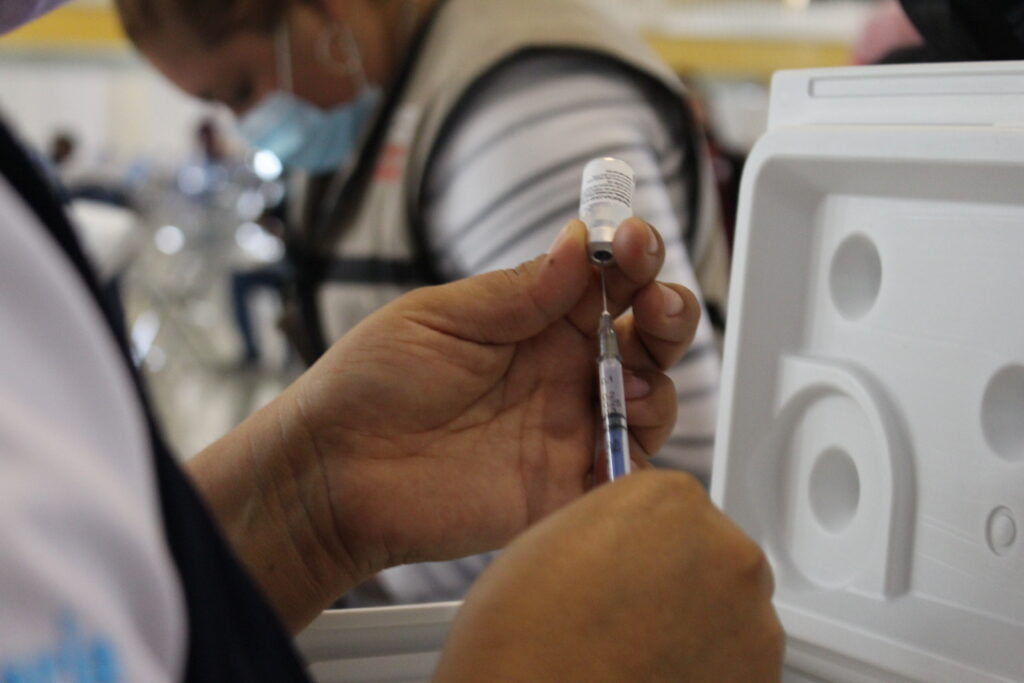 ¿La supergripa será la nueva pandemia? Esto se sabe del virus AH3N2, cómo afecta y qué recomiendan las autoridades