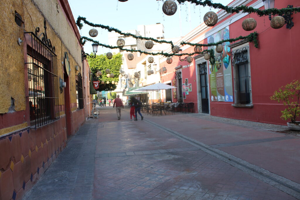 Así será la calle Berriozábal; locatarios podrían recuperar sus estructuras