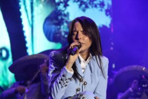 Majo Aguilar conquista Irapuato con un concierto lleno de amor y mariachi en el Día de San Valentín