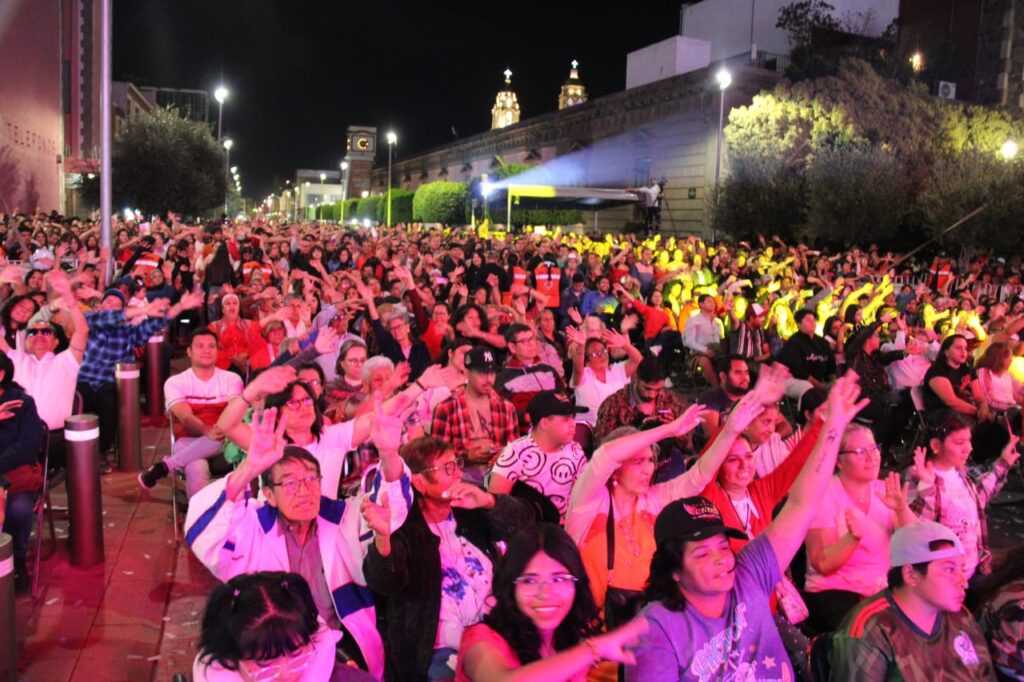 Majo Aguilar conquista Irapuato con un concierto lleno de amor y mariachi en el Día de San Valentín