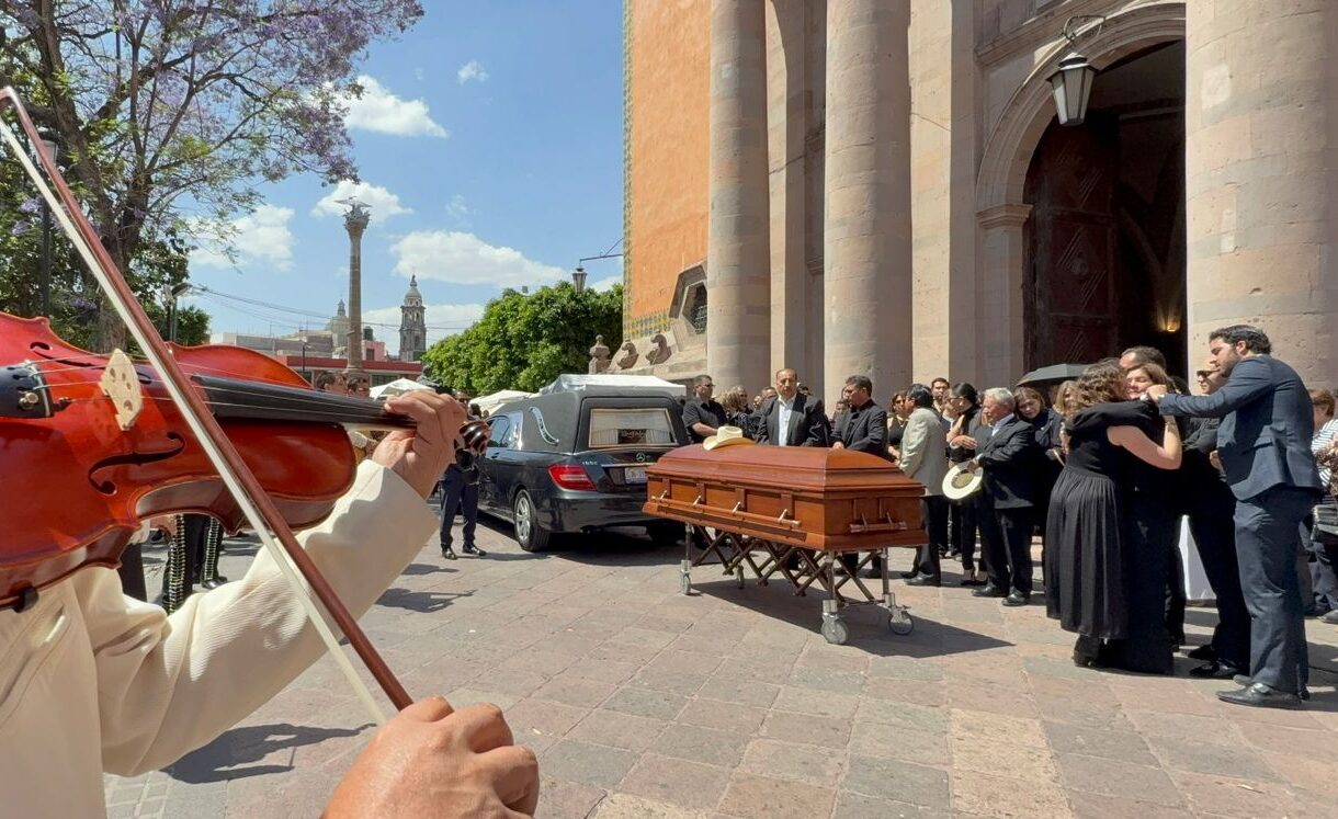 “No se vale”: así fue la despedida de Roberto Castañeda, director de Japami, víctima de la violencia en Irapuato