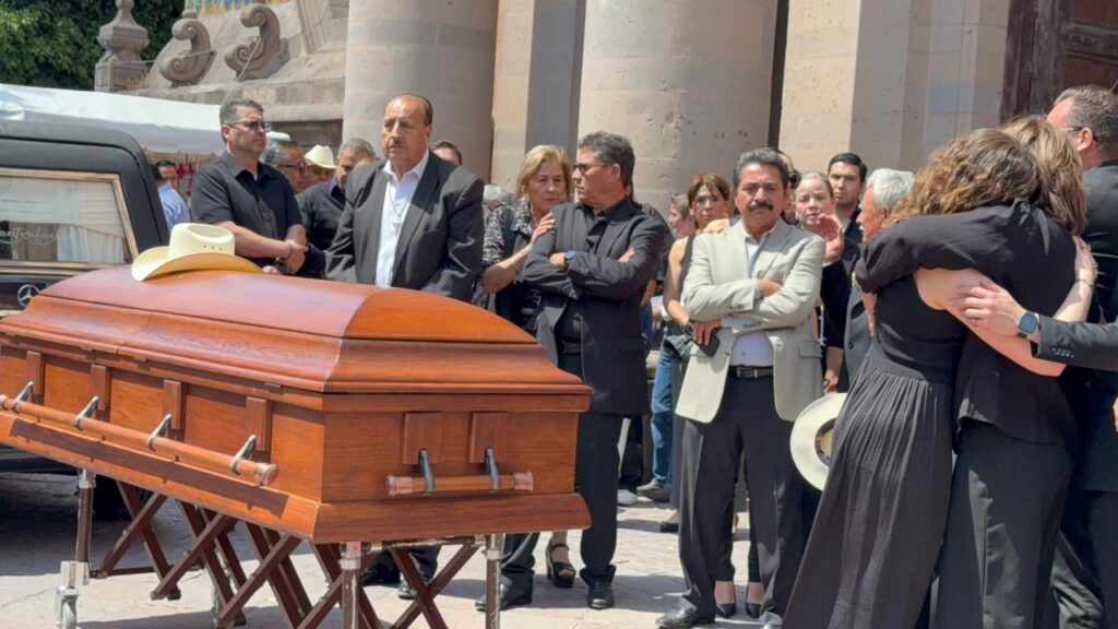 “No se vale”: así fue la despedida de Roberto Castañeda, director de Japami, víctima de la violencia en Irapuato