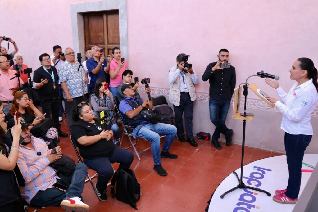 Lorena Alfaro advirte riesgos en centralización de recursos; pero se sumará a estrategia federal por la paz