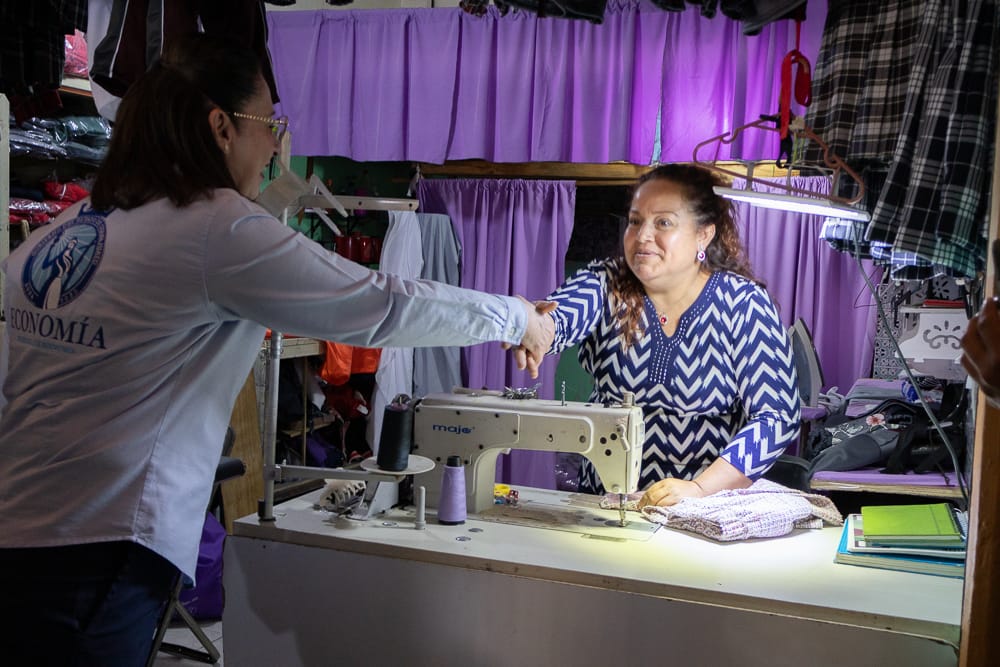 SECRETARÍA DE ECONOMÍA IMPULSA EMPLEO PARA MUJERES Y FORTALECE EL COMERCIO LOCAL EN IRAPUATO