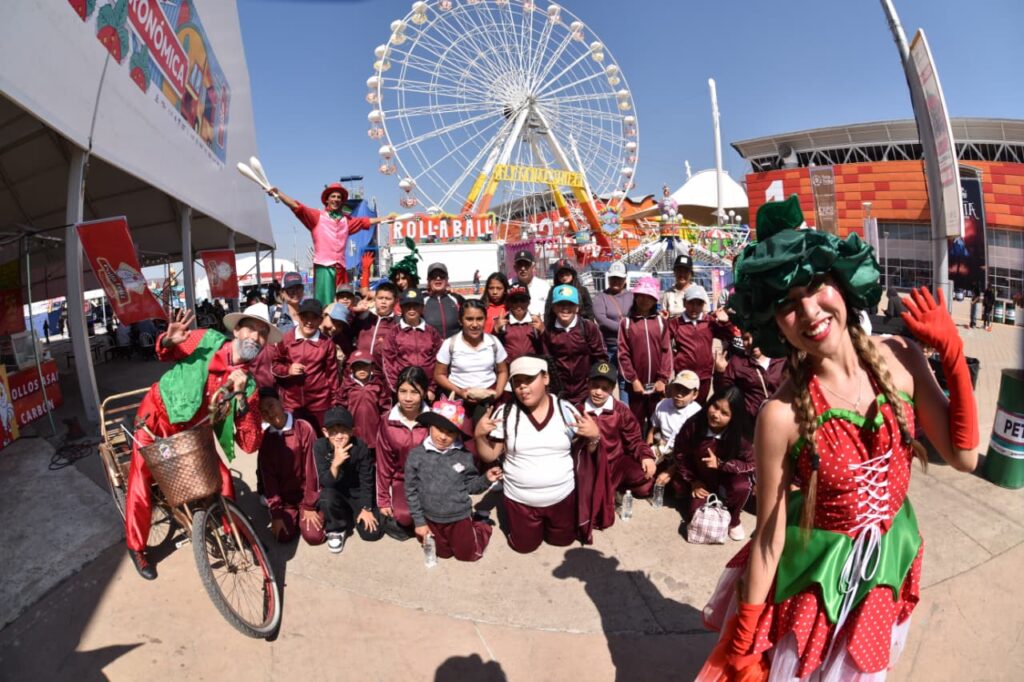 PRIMERA VEZ EN LA FERIA: NIÑAS Y NIÑOS DE IRAPUATO VIVEN UNA EXPERIENCIA ÚNICA E INCLUYENTE