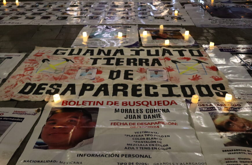 El informe expone que este fenómeno se ha convertido en una estrategia funcional para organizaciones criminales, que encuentran en adolescentes una población fácilmente reemplazable, con menor visibilidad institucional y altamente expuesta a entornos violentos.