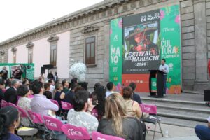 PRESENTAN CARTELERA DE MAYO Y NUEVO MARIACHI DE IRAPUATO