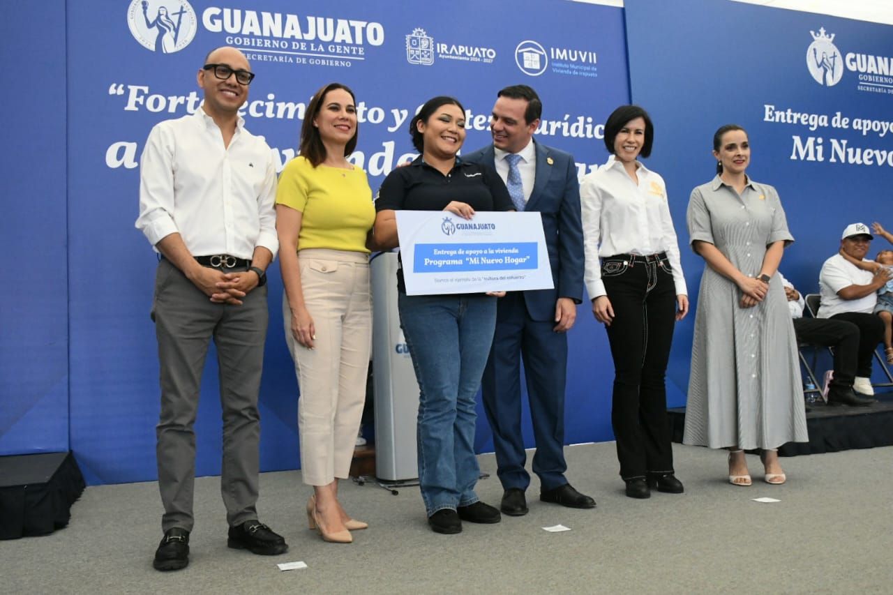UNIDOS POR EL PATRIMONIO DE LAS FAMILIAS: MUNICIPIO Y ESTADO ENTREGAN ESCRITURAS A IRAPUATENSES