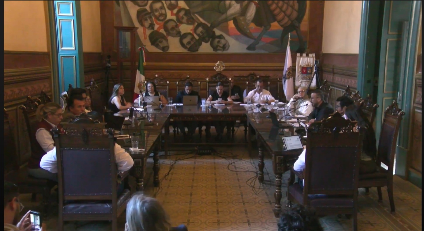 “Chapulín oportunista” y misoginia: estalla pelea entre PAN y Morena en Ayuntamiento de Irapuato