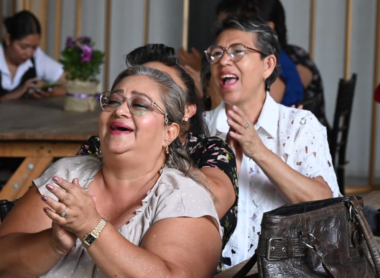 EMPODERAMIENTO FEMENINO: “EL VALOR DE SER TÚ, ADEMÁS DE SER MAMÁ”