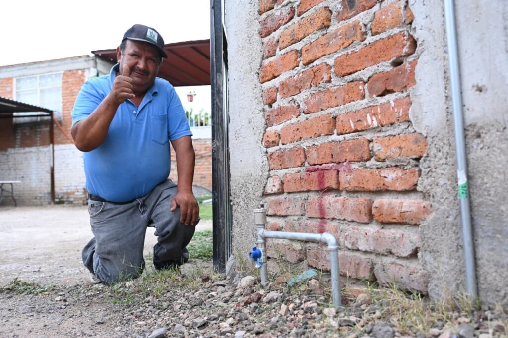 AMPLÍAN RED DE AGUA POTABLE EN LA SOLEDAD