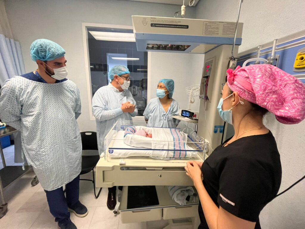 zos de Irapuato siguen bajo cuidados médicos; su mamá ya se prepara para llevarlos a casa