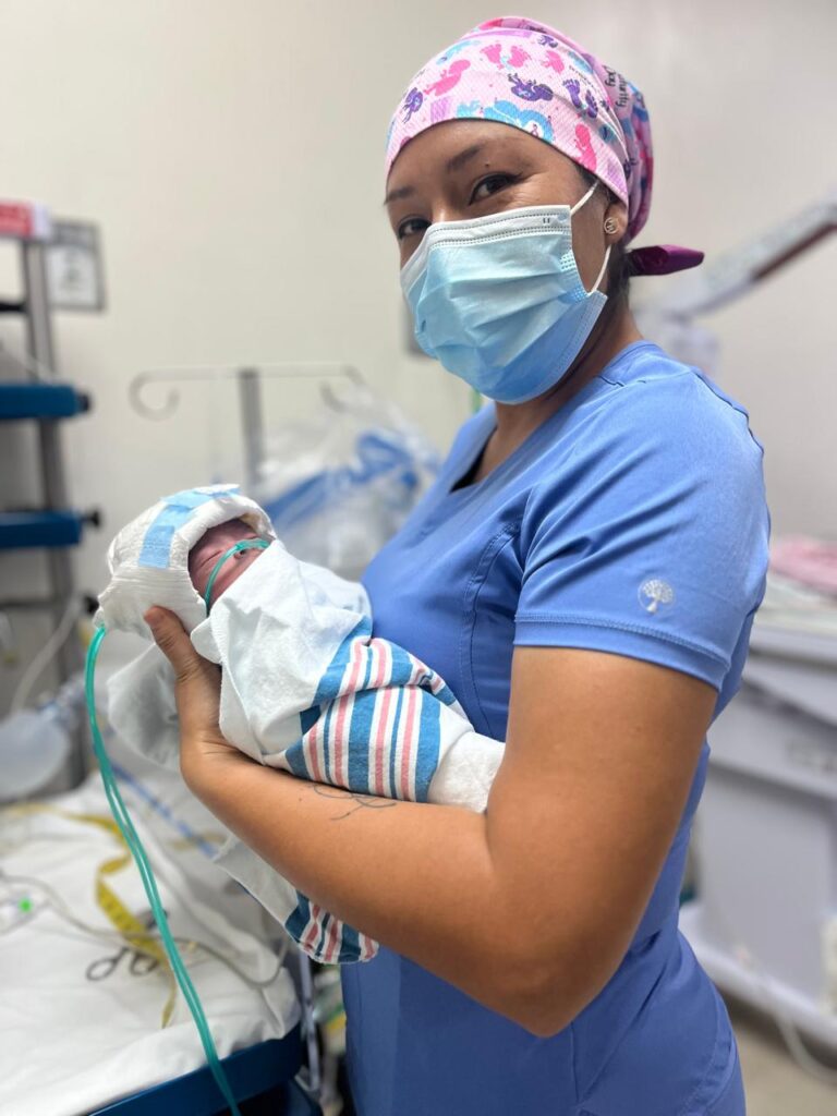 Nacen trillizos en Guanajuato: tres bebés llegan al Hospital Materno Infantil de San Luis de la Paz