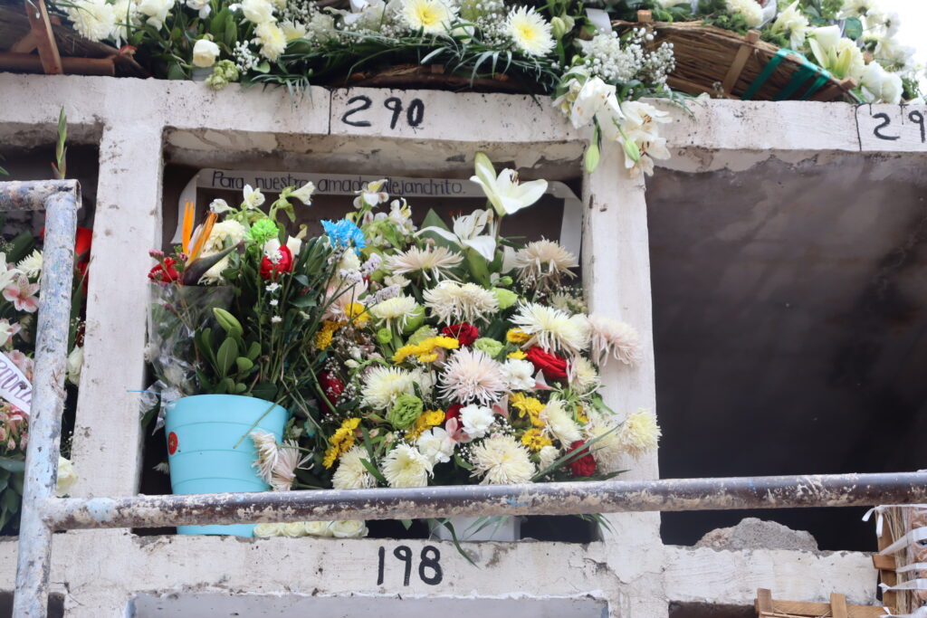 Entre exigencias de justicia, despiden a Winnie, el niño asesinado en Irapuato