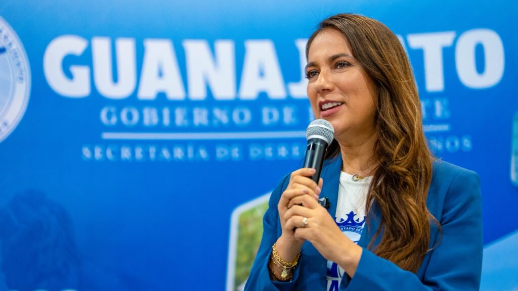 Libia Dennise fortalece en Chicago el respaldo a migrantes de Guanajuato con programas de retorno y apoyo