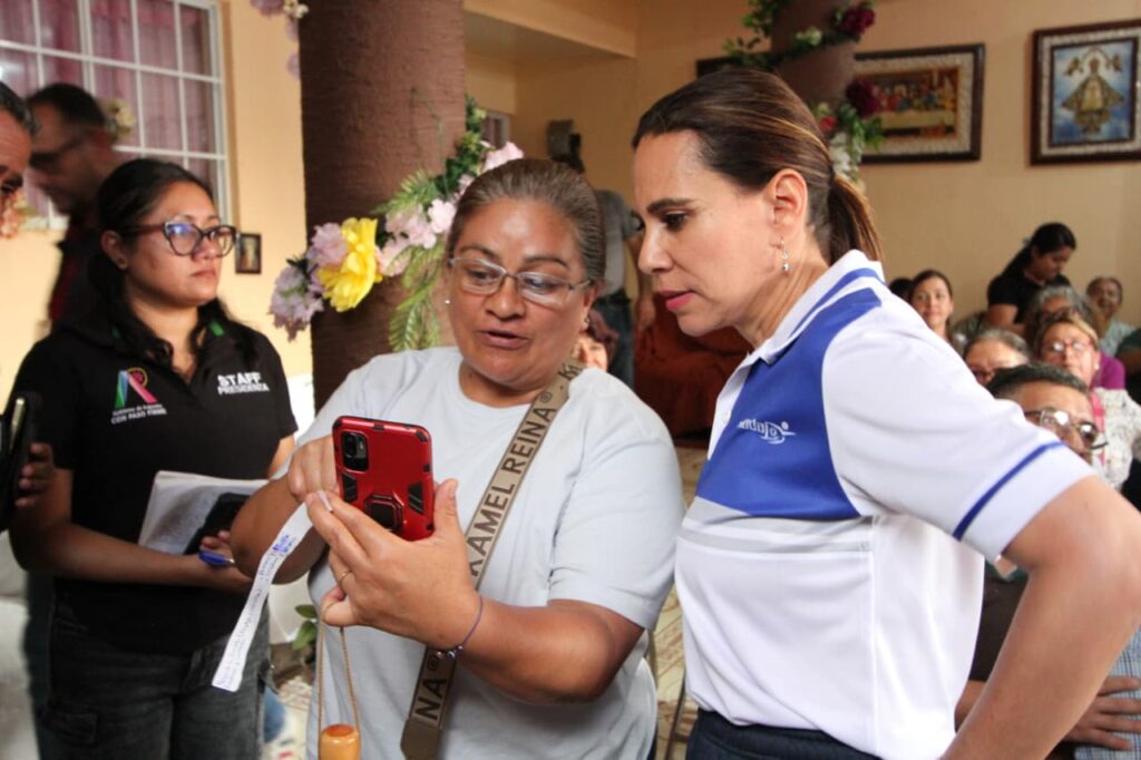 Tras 25 años, Las Trojes busca renovar sus calles, van por baches