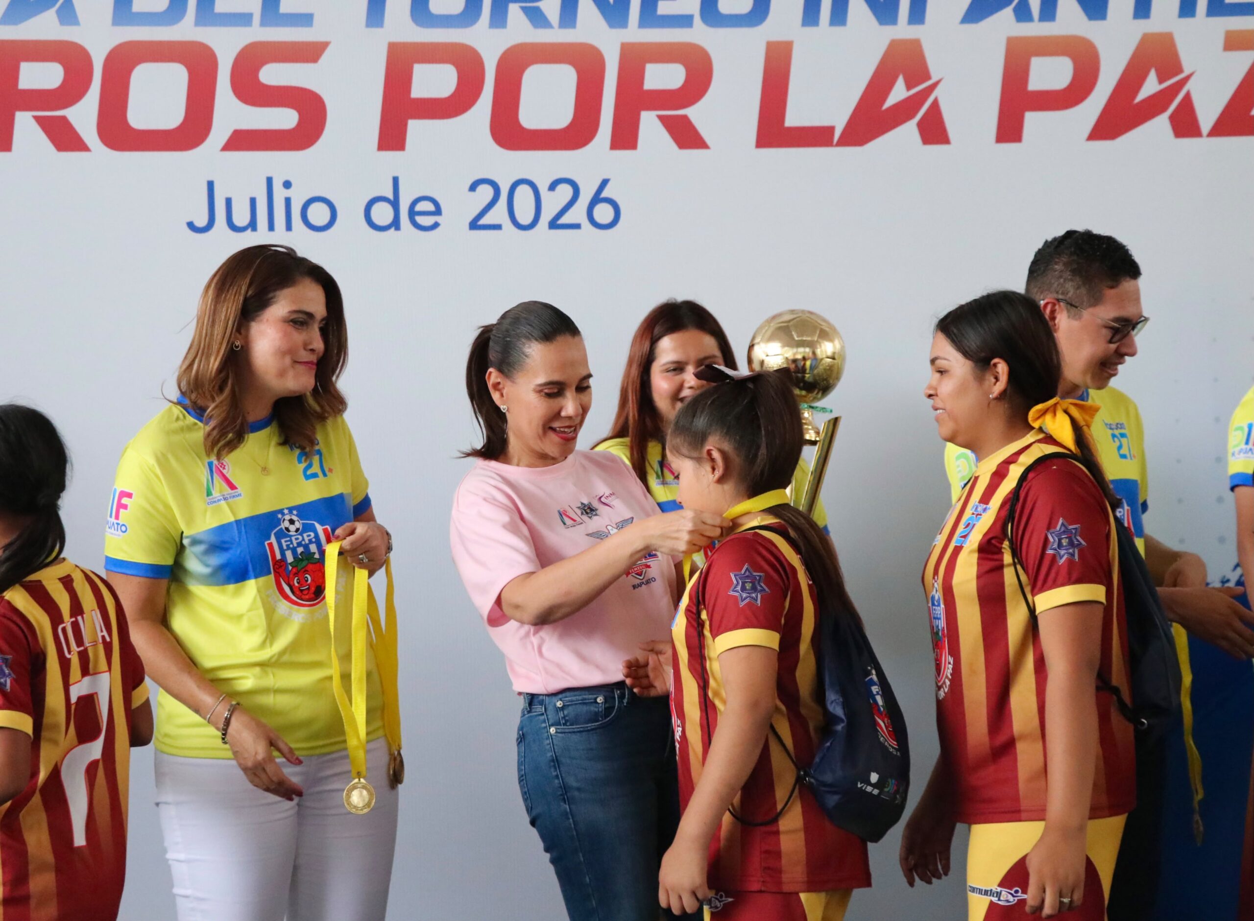 'Freseros por la Paz' en Irapuato; más de 250 niñas y niños trabajaron su desarrollo emocional a través del deporte