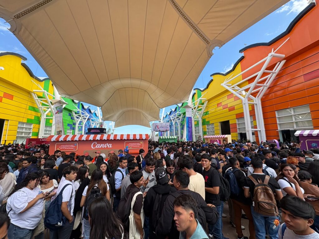 Irapuato reúne a más de 14 mil personas en festival sobre inteligencia artificial
