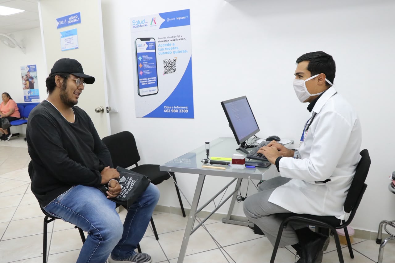 Clínica Con Paso Firme ofrece consultas, medicamentos y estudios gratuitos en Irapuato