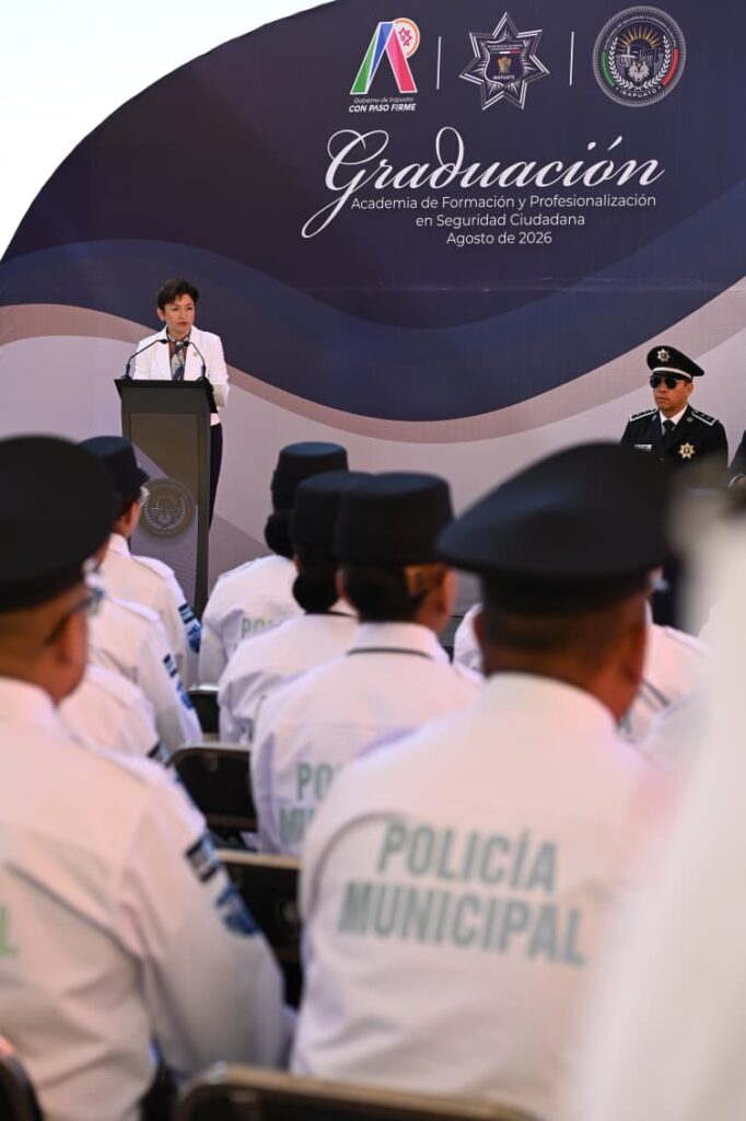 “Nuestro objetivo de sumar más policías profesionales a nuestra institución se va cumpliendo. Hay quienes dudaban de nuestras metas, pero hoy se están viendo materializadas con estas generaciones de cadetes que van egresando para formar parte de esta corporación”, expresó.