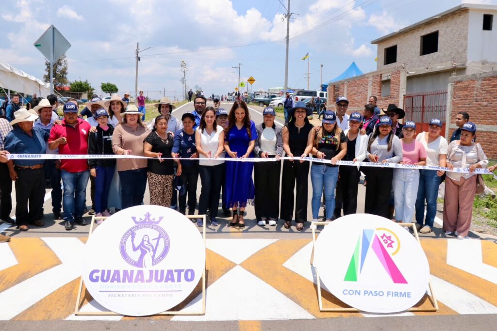 Tras años de espera, Santa Rosa de Temascatío tiene un camino que conecta escuelas y comunidades