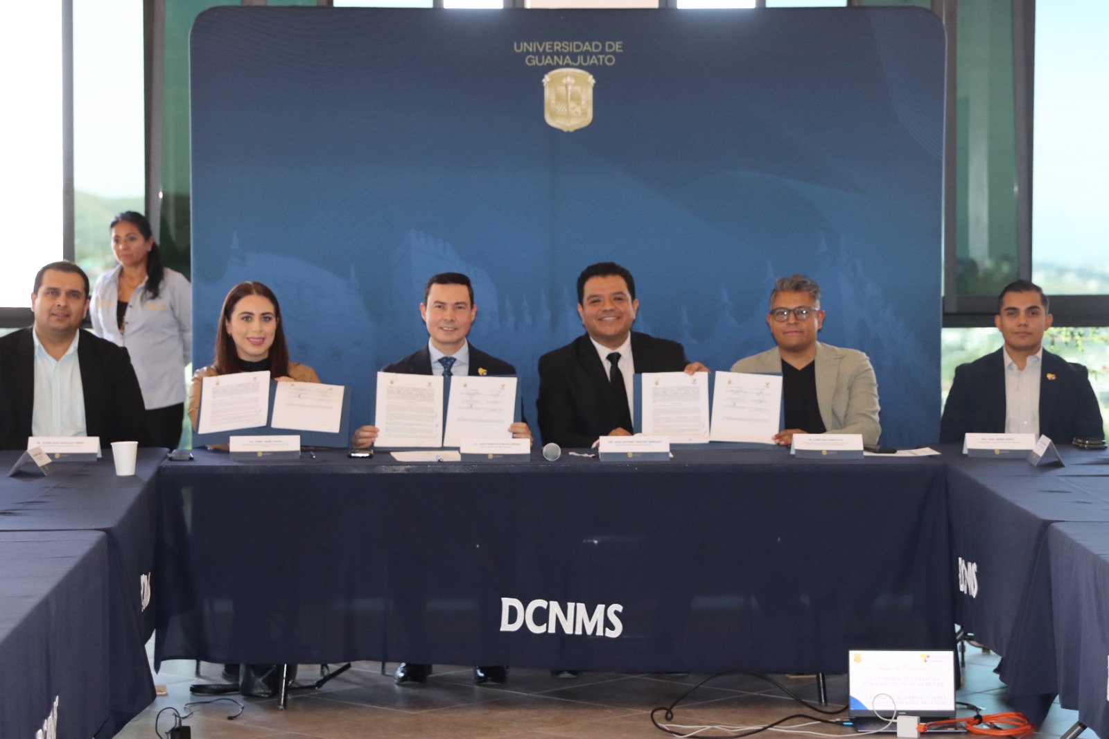 Universidad de Guanajuato y CRIT Guanajuato formalizan alianza para impulsar inclusión y voluntariado