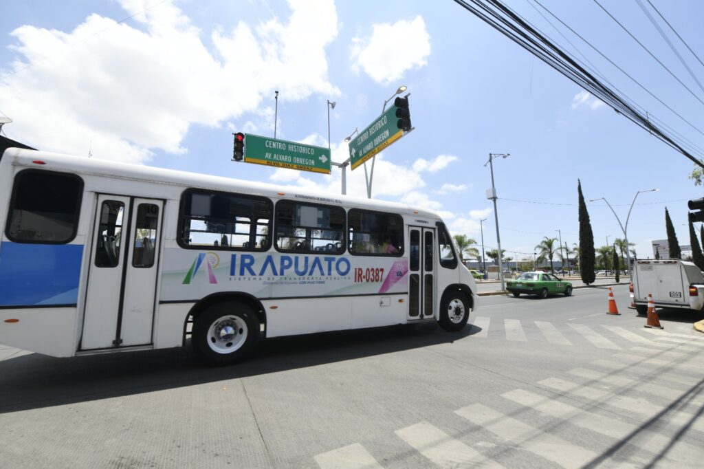 Irapuato moderniza semáforos y suma 32 kilómetros de ciclovías