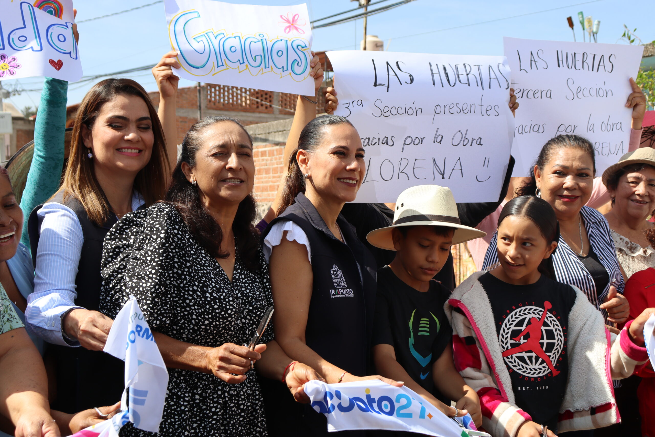 Mejoran la movilidad de miles de familias con la pavimentan la calle Guanajuato en Irapuato