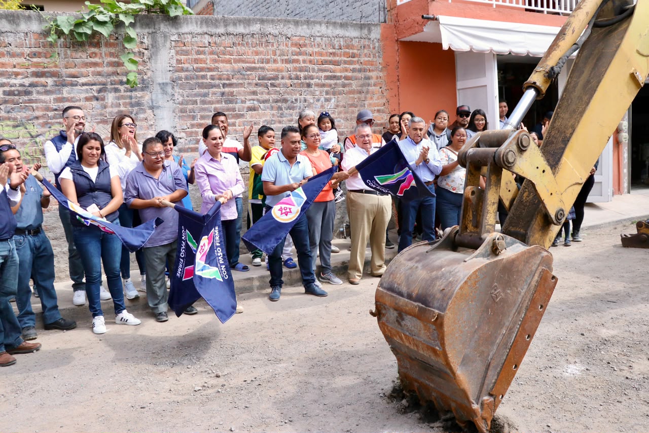 Tras más de 30 años de espera, pavimentarán calles de Las Heras Segunda Sección en Irapuato