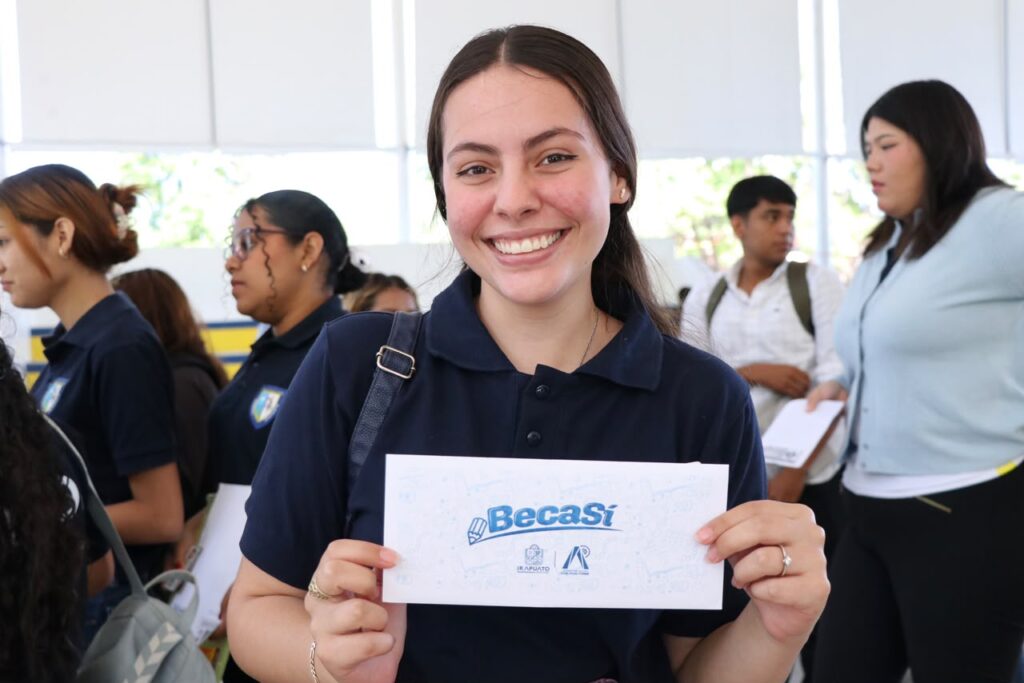 Irapuato apuesta por las Becas Sí, el dinero ya no deber ser una limitante para estudiar