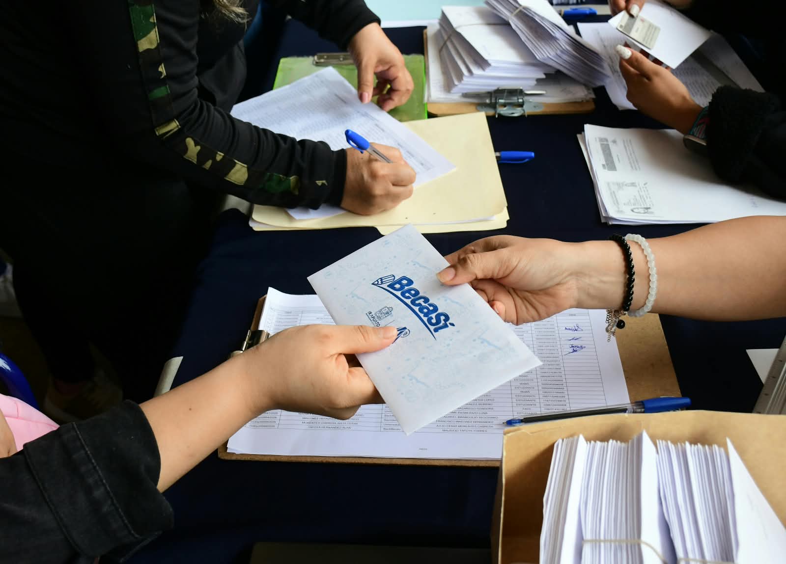 Irapuato apuesta por las Becas Sí, el dinero ya no deber ser una limitante para estudiar